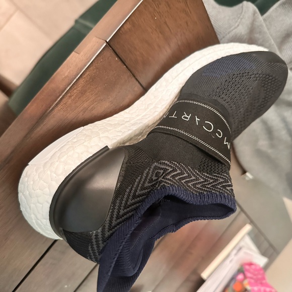Stella McCarthy Adidas Ultra boost size W6 - Picture 2 of 4